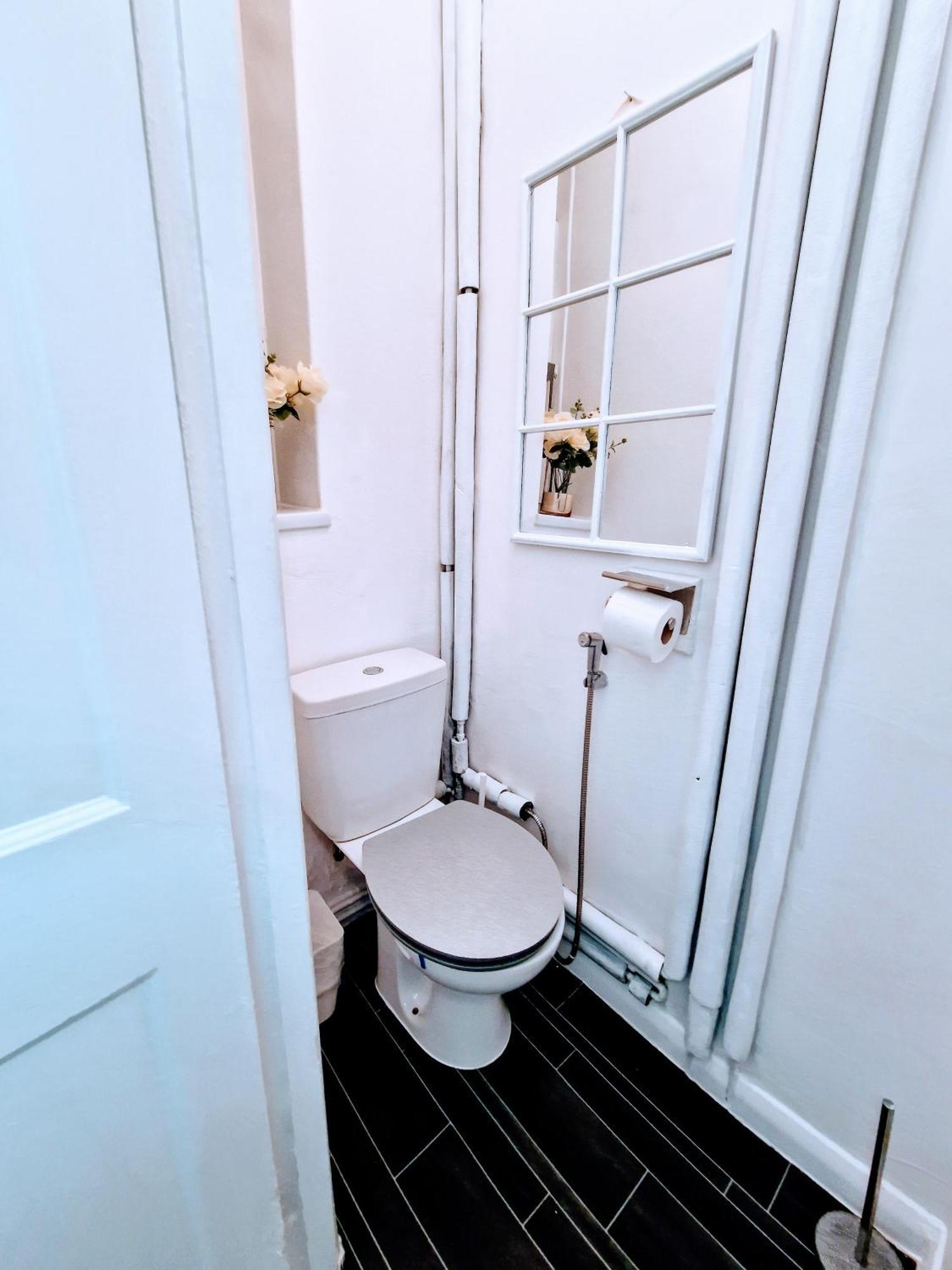 London - 1 Bedroom - 1 Bathroom - Wifi 외부 사진