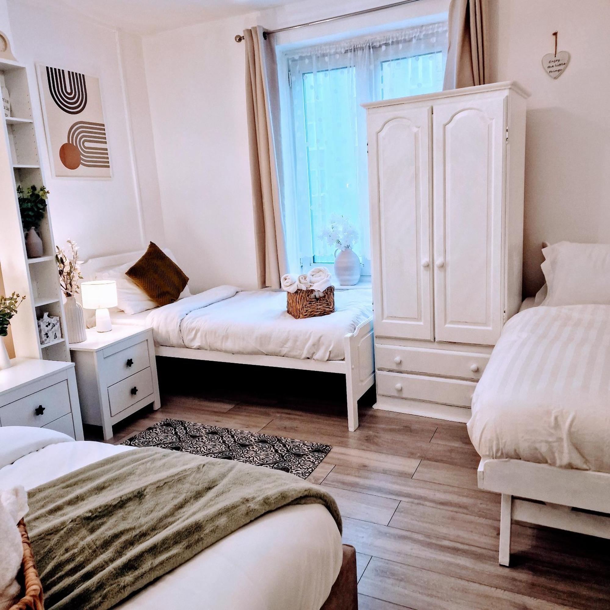 London - 1 Bedroom - 1 Bathroom - Wifi 외부 사진